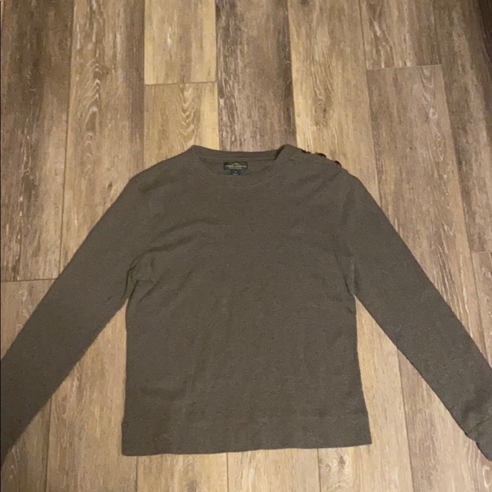 LRL All grey Women’s medium size shirt